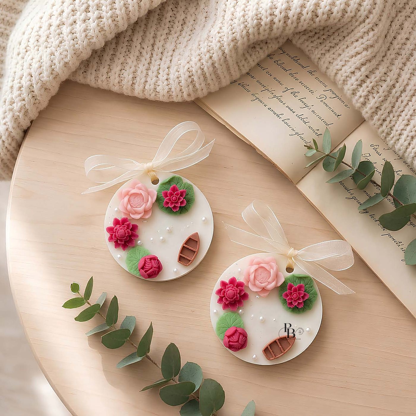 Round wax sachets with lotus flowers, lily pads and boats, handmade soy wax, Pink Blossom bulk order